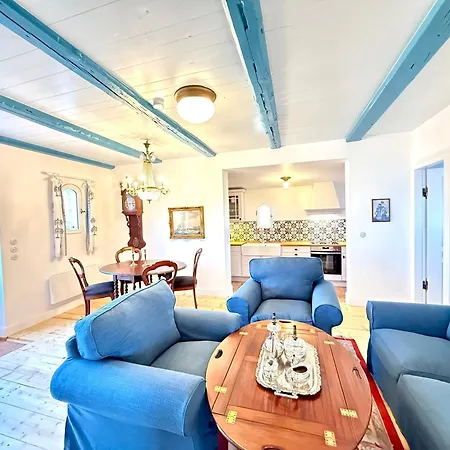 Det Danske Hus - Backbord Dunsum