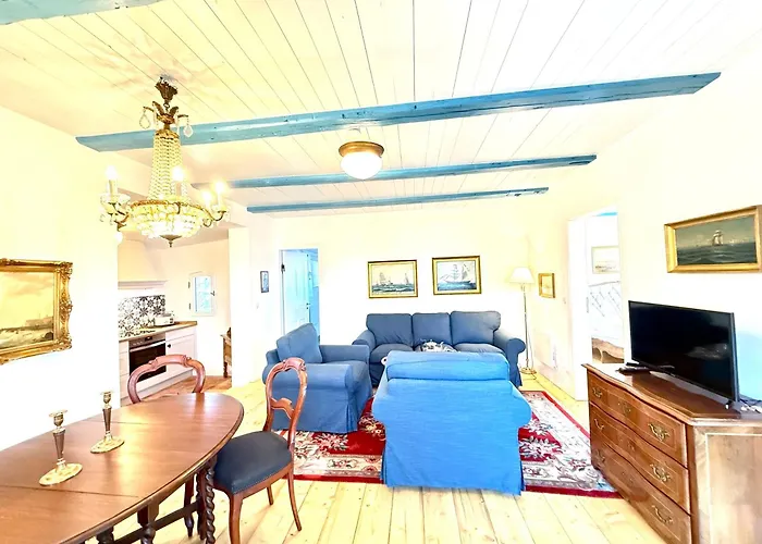 Det Danske Hus - Backbord Dunsum